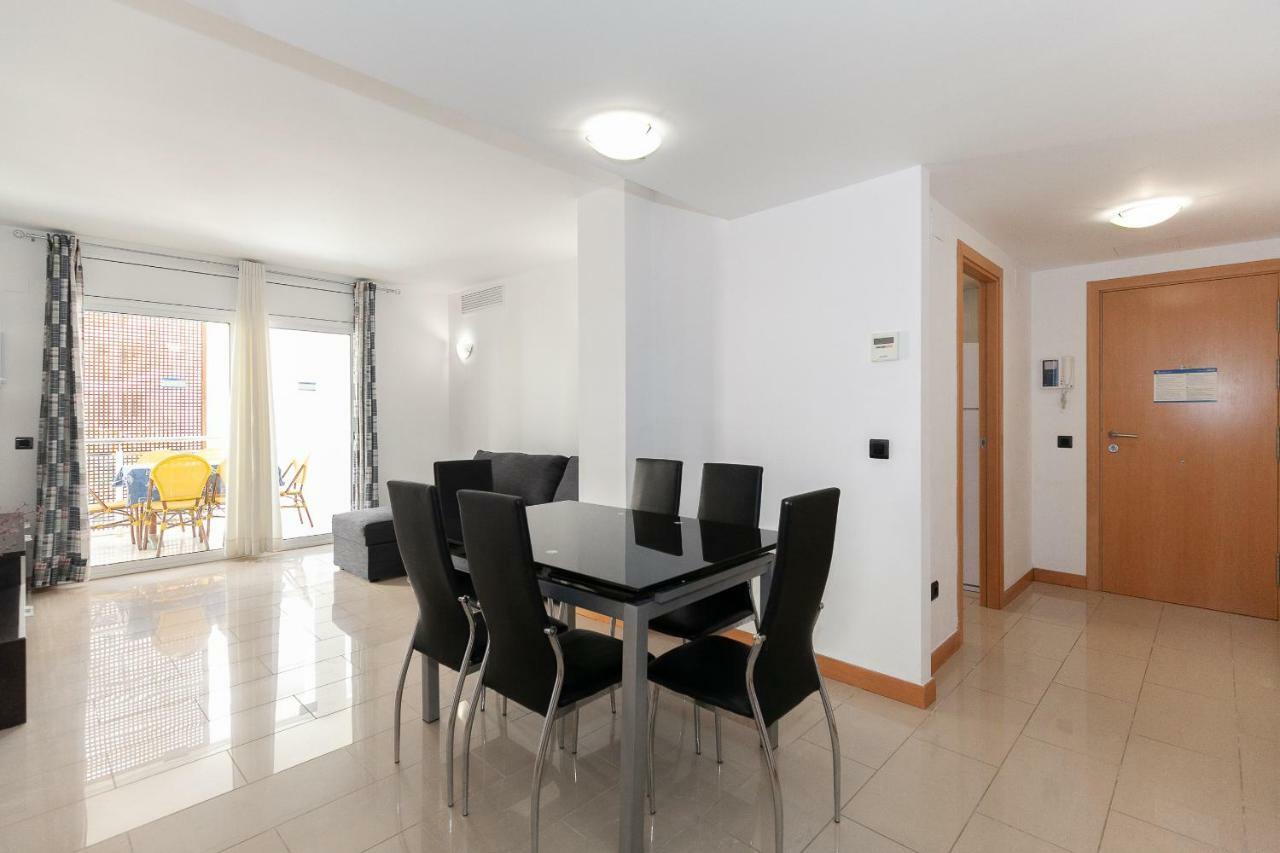 Uhc Sol I Mar Family Complex Daire Salou Dış mekan fotoğraf